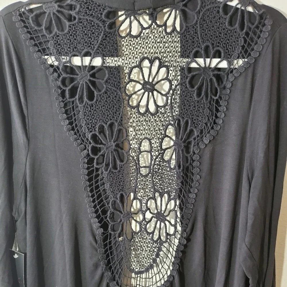 New Gorgeous crocheted floral lace jacket cardigan plus size 3X‎ New